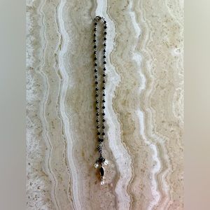 BLACK FACET BEAD AND RHINESTONE NECKLACE